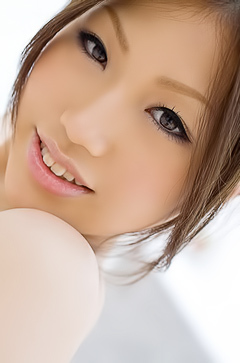 Cute Japanese model Risa Aika