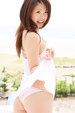 Ai Nanase - playful and so sexy asian babe
