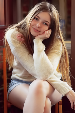 Lana Lea Cute And Young American Model