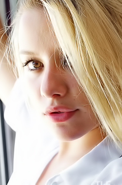 Candice In Sunlit Secrets